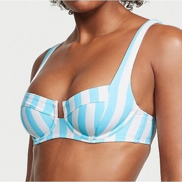 Victoria's Secret Other - Victoria’s Secret Swim Top NWT Size 32DD